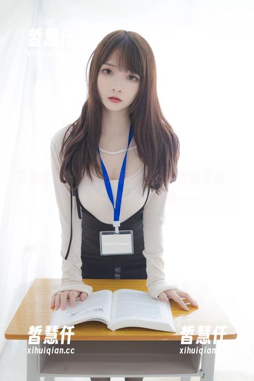 紧急企划-小恩 紧急企划 - 看!小恩体操服的美图更新,细节太美,停不下来啊……