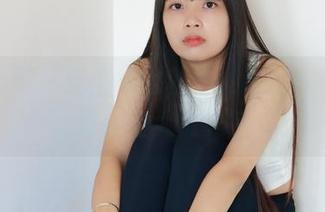 绮梦摄影 – 这清纯的秋月，居然在无圣光的舞台上大放光芒。