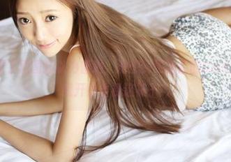 美媛馆 – 看了原图还以为普通，没想到更新后的Cris_卓娅祺让我开始重视这袜子！