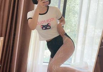 微密圈 – 胜利的小生活美腿套图——根本不想把目光移开，只想沉醉在这画面里
