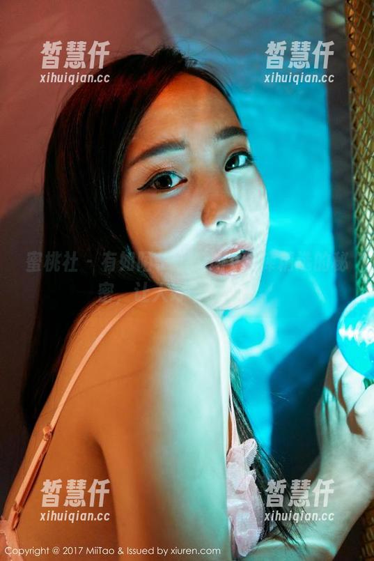 蜜桃社 - 有如陌子Mandy图库精选的秘密，让人好奇又心痒。