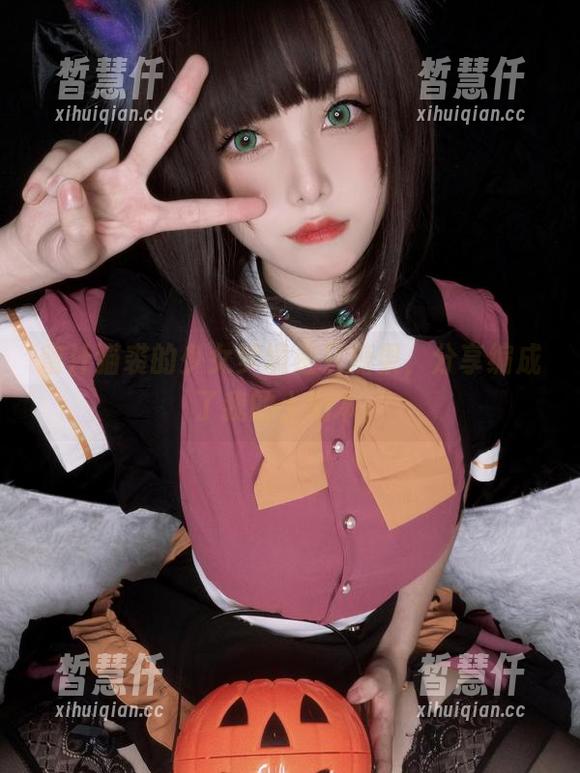 蜜汁猫裘的少女梦境是只糖果，分享编成了我的小剧本。