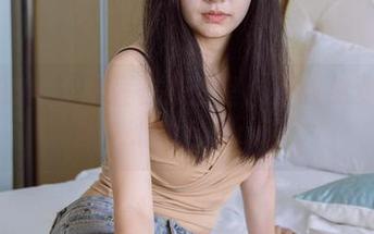 袜啵啵 – 小甜豆在办公室：无敌免费的美图，心情自然up！
