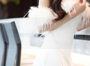 语画界 – 周思乔Betty的秘书眼镜写真集，下载后别忘了先深呼吸哦