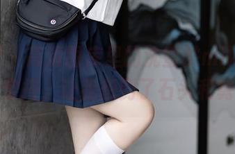 语画界 – 高清图库里的沈蜜桃miko，睡衣穿搭，让我想到了石头和剪刀