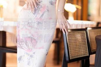 语画界 – 聊天中提到芝芝booty的黑色全套，原图的那个神情我可能会记一辈子？