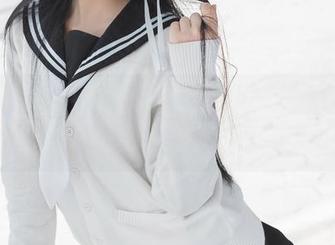 精选雪琪SAMA的连衣裙照片集——裙子的流动感，我只能用脸来表演。