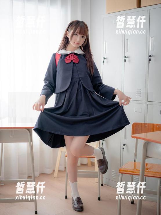 魔物喵nigisa 让人目不转睛的裤里丝:魔物喵nigisa写真创意的源泉