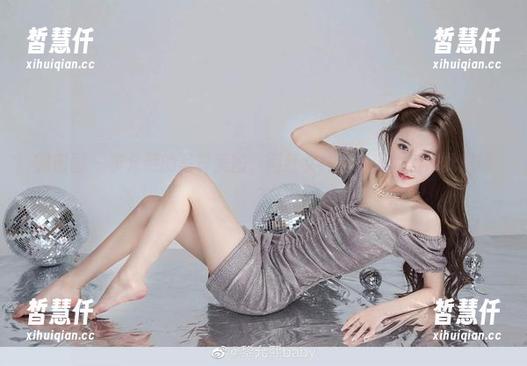 微密圈 - 黎允熙的写真美图，网红女神的光环为何如此耀眼？